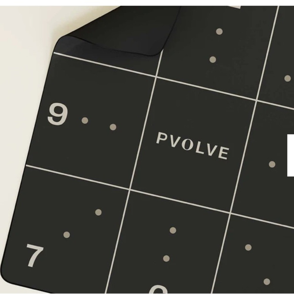 Pvolve Black Exercise Mat - BRAND NEW!! ✨